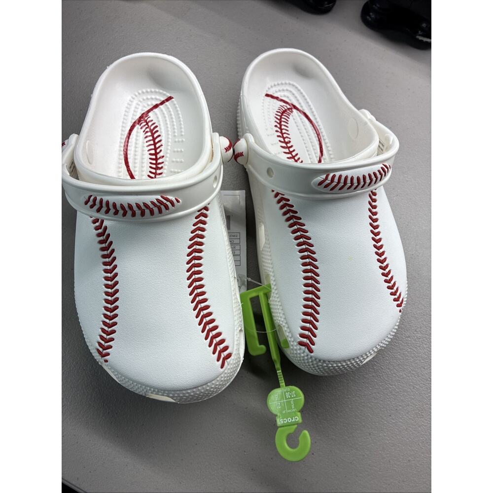 Crocs Youth Junior Size 5 Classic Baseball Clog White New With Tags J5